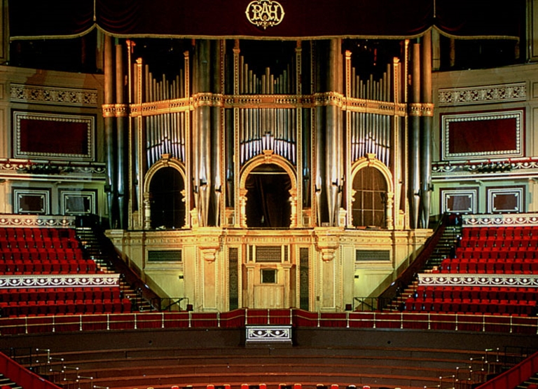 Tạo ẩm cho phòng hòa nhạc & organ